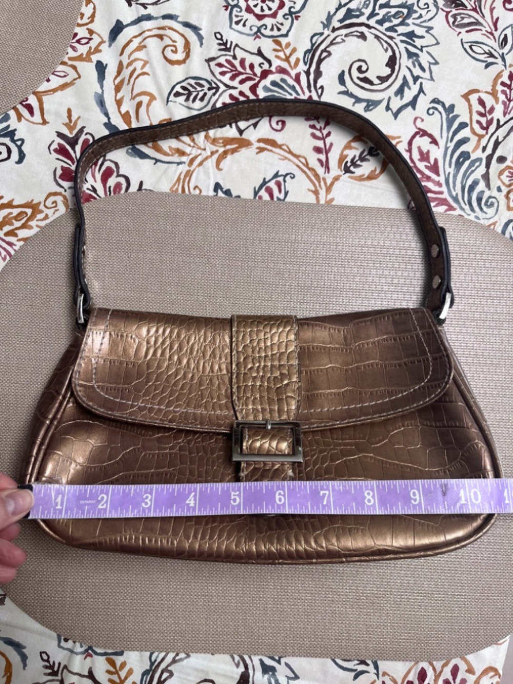 Vintage Y2K Crazy Horse/Liz Clairborne Bronze Metallic Faux Alligator Bag - Picture 5 of 13